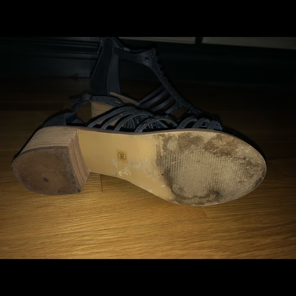 Matisse Essence Sandal 9 Charcoal - Picture 6 of 7